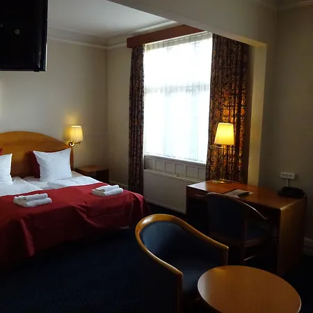 Hotell Nebo 2*