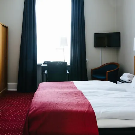 Hotel Nebo