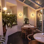 Hotel Nebo